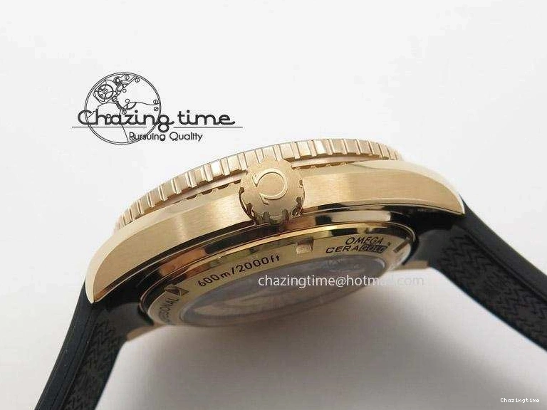 0108 Bright Planet Ocean Professional Rose Gold Liquid Metal V6F 45mm on Black Rubber Strap A 8287